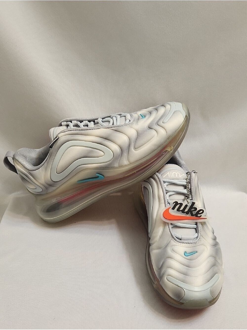 Nike Air Max 720 Sportswear Iridescent Sneakers (W Size 7)